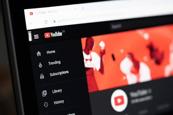YouTube screen display